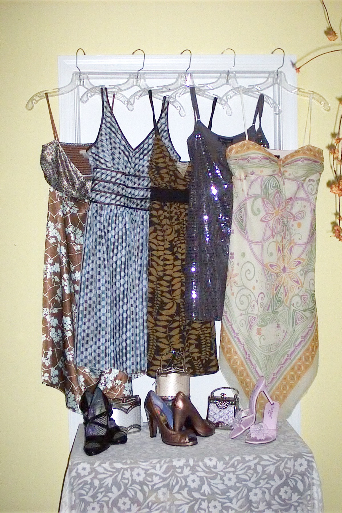 dressesshoes.jpg